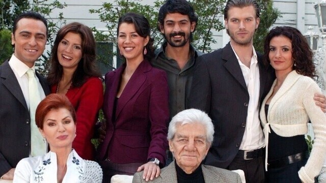 مسلسل نور ومهند الحلقة 124 مدبلج IO